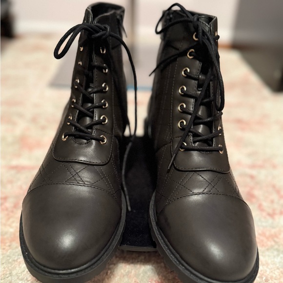 Charter Club Black Lace Up Quilted Boots - Picture 3 of 6